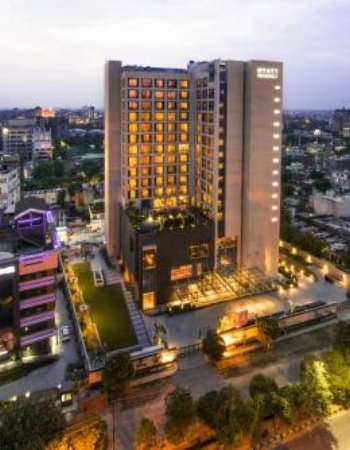 Hotel escorts service in The Grand Radiant Hotel Lucknow, Lalbagh